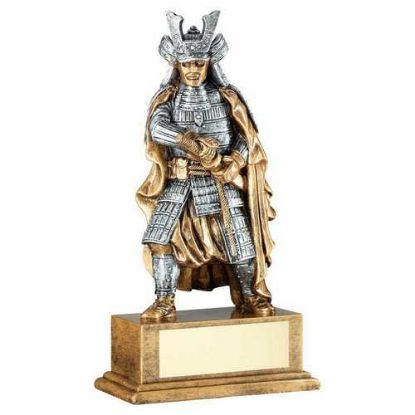 Picture of Brz~pew~gold Samurai Figure With Plate